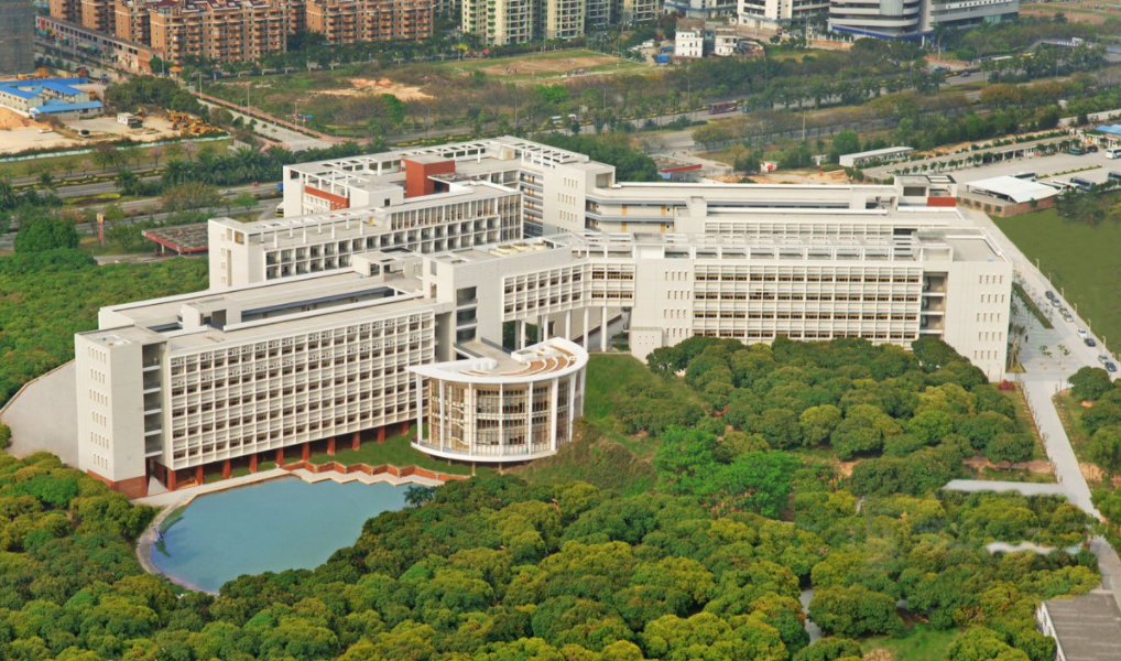 深圳大学.png